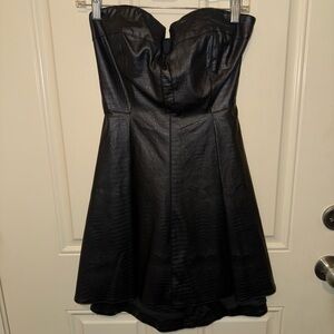 DO+BE Black Strapless Dress